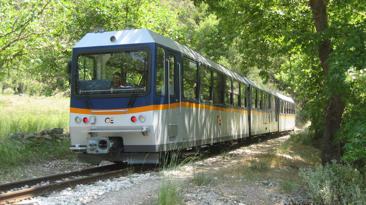 Σταματά προσωρινά ο Οδοντωτός λόγω πτώσεων βράχων