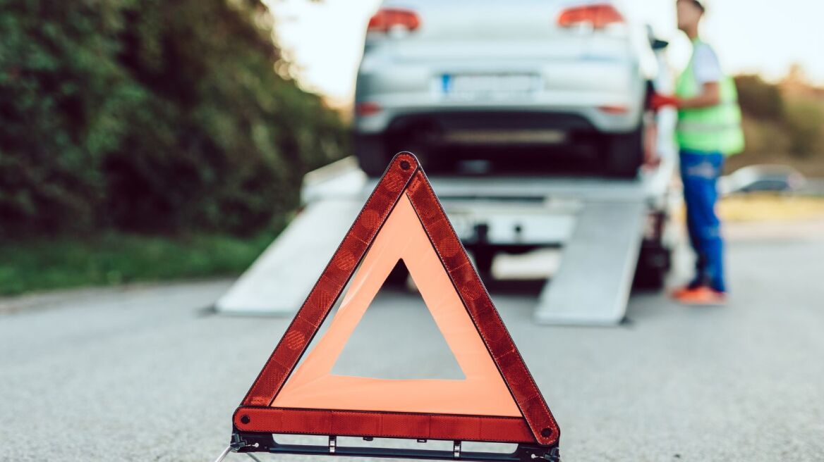 Ελλάδα: Τα παλιά αυτοκίνητα ταλαιπωρούν όλους τους οδηγούς