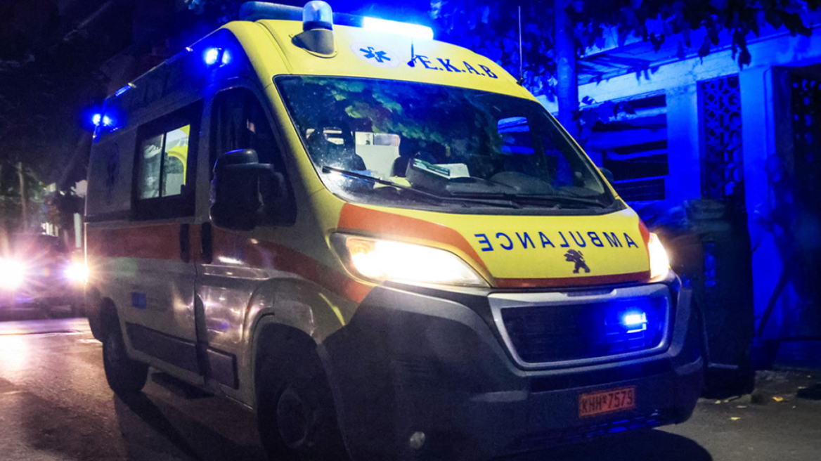 Γέννησε μέσα σε ασθενοφόρο στο Ηράκλειο, μεταφέρθηκε με το νεογνό στο ΠΑΓΝΗ