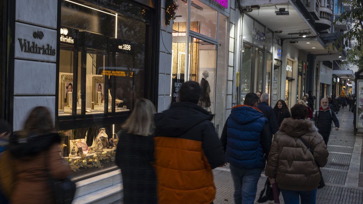 Από 2 Απριλίου το πασχαλινό ωράριο στα καταστήματα στη Θεσσαλονίκη
