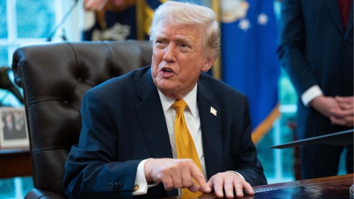 Ο Τραμπ «παγώνει» για πέντε ημέρες όλες τις επιθέσεις σε ενεργειακές υποδομές του Ιράν: Είχαμε παραγωγικές συνομιλίες