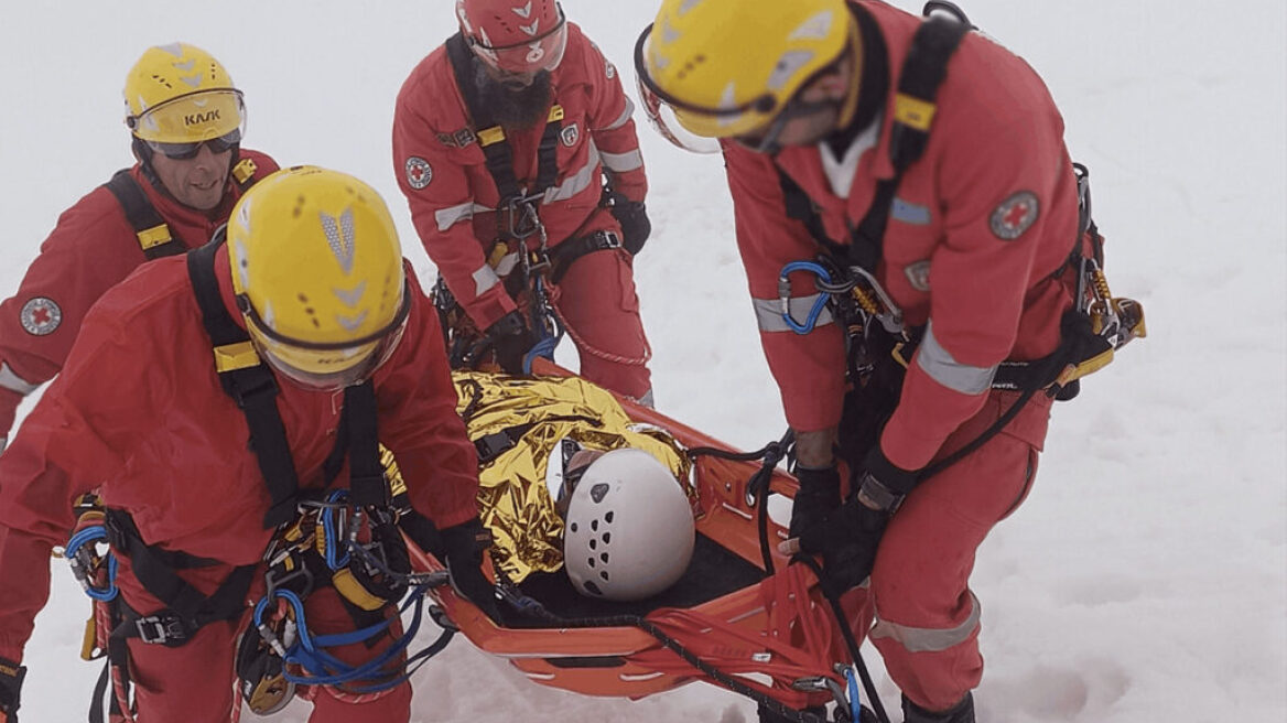 Εκπαίδευση επιβίωσης και διάσωσης του Ελληνικού Ερυθρού Σταυρού στον Όλυμπο, δείτε βίντεο και φωτογραφίες