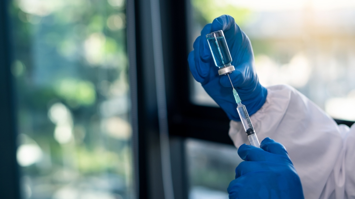 Βρετανία: Σε 20 ανήλθαν τα ύποπτα ή επιβεβαιωμένα κρούσματα της επιδημίας μηνιγγίτιδας μετά το πάρτι σε νυχτερινό κέντρο