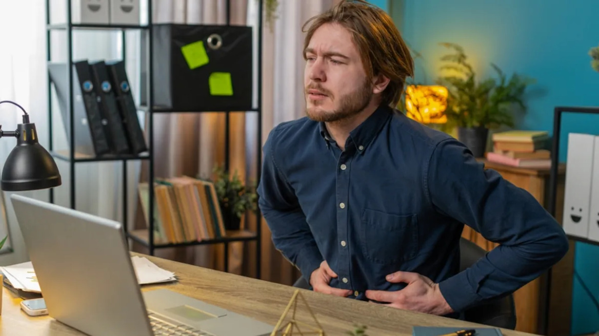 Aνεύρυσμα: Τα συμπτώματα ρήξης – Ποιοι κινδυνεύουν περισσότερο; Ο αγγειοχειρουργός απαντά
