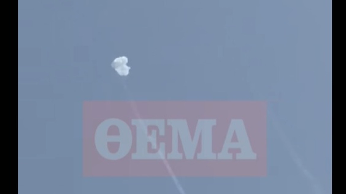 Νέα επίθεση του Ιράν στο Τελ Αβίβ: Η στιγμή της αναχαίτισης βαλλιστικών από το Iron Dome στην κάμερα του protothema 
