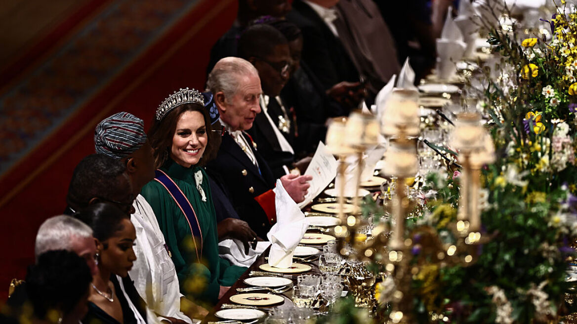 Κέιτ Μίντλέτον: Η πρώτη εμφάνισή της με τιάρα για το 2026 - Το φόρεμα που επέλεξε για επίσημο δείπνο
