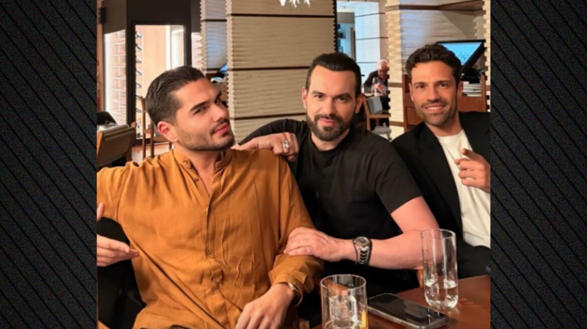 Ο Γιώργος Αρσενάκος, ο Χρήστος Μάστορας και ο Κωνσταντίνος Αργυρός συναντήθηκαν σε στέκι των νοτίων προαστίων