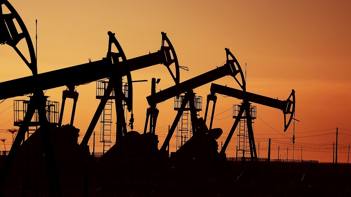Πετρέλαιο: Σε υψηλά τριετίας το Brent, σκαρφάλωσε πάνω από τα $112