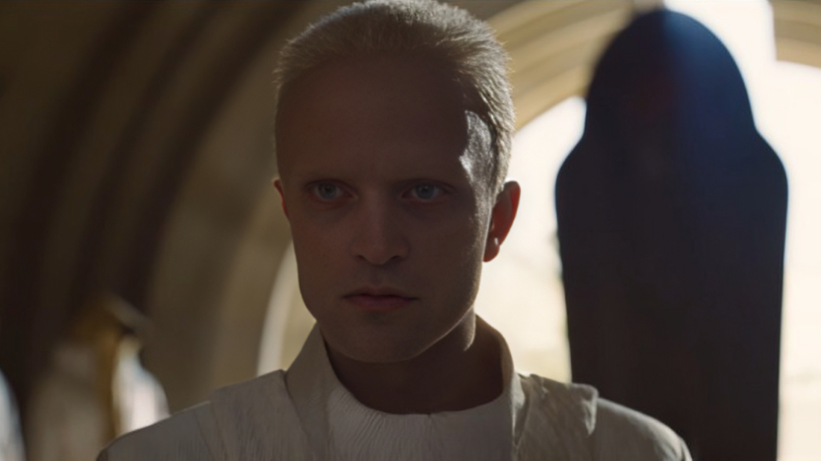 Ρόμπερτ Πάτινσον: Αγνώριστος στο τρέιλερ του «Dune: Part Three» με ξανθά μαλλιά και ξυρισμένα φρύδια
