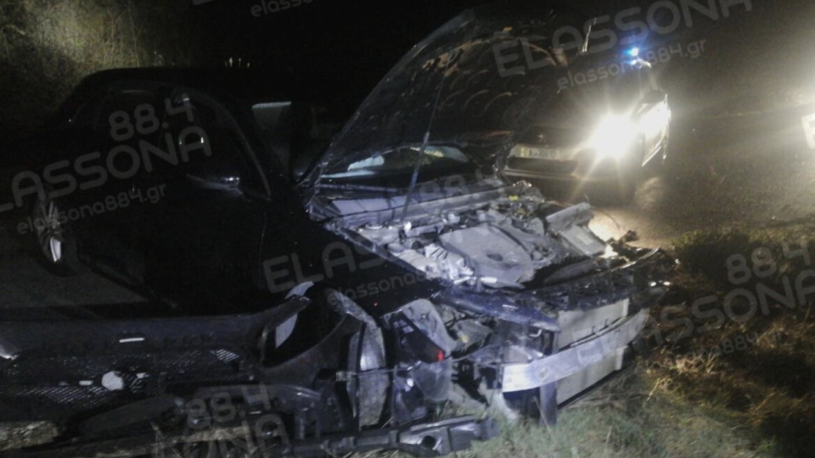 Ένας νεκρός σε τροχαίο στην Ελασσόνα μετά από πλαγιομετωπική σύγκρουση δύο οχημάτων