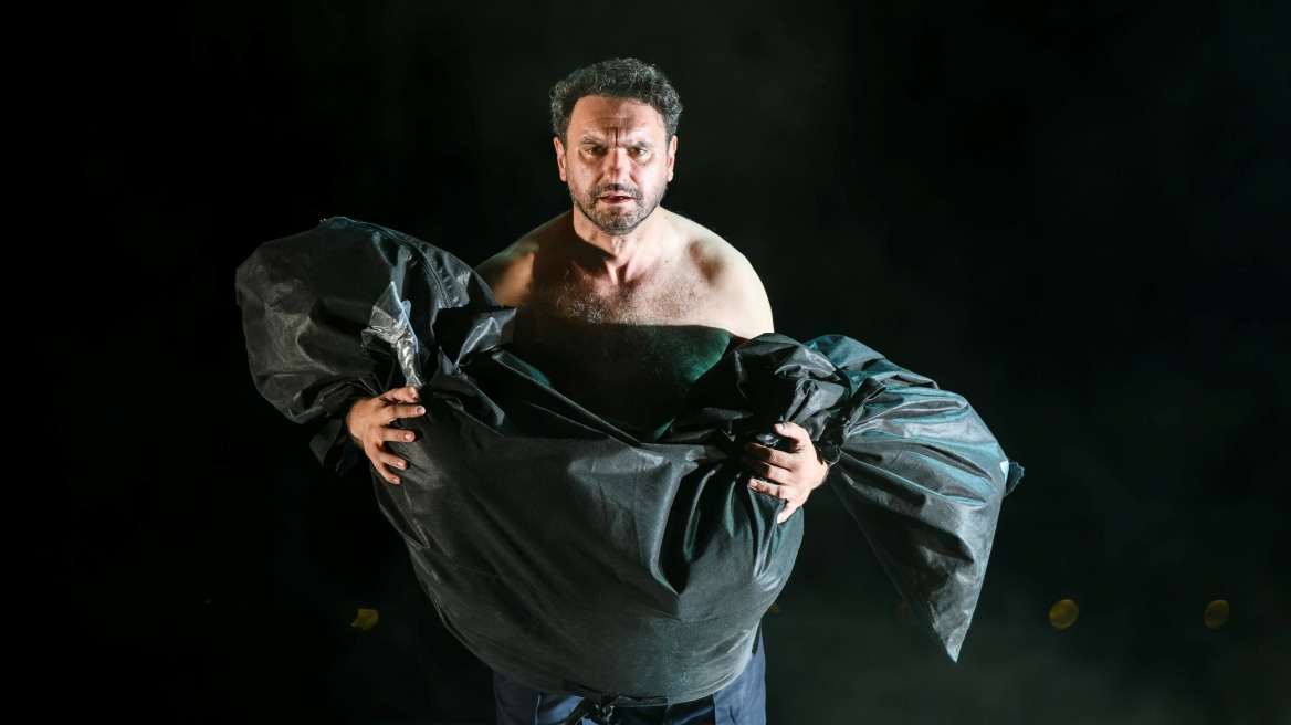 Μελέτης Ηλίας: Θα περάσει και δεύτερο καλοκαίρι με την «Αντιγόνη» του Σοφοκλή