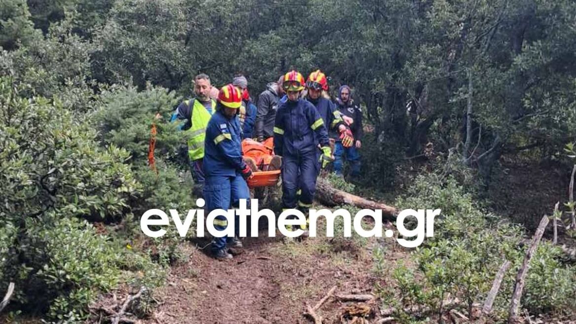 Εύβοια: Επιχείρηση διάσωσης αναβάτη μηχανής σε δύσβατη περιοχή, τραυματίστηκε στο πόδι