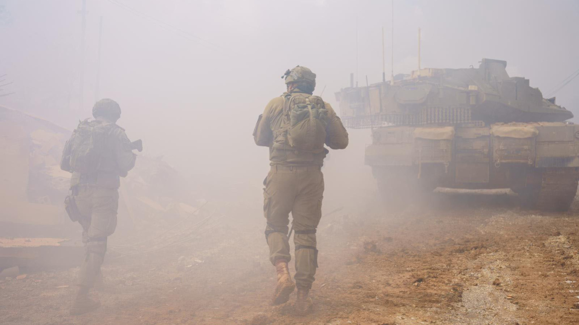 Καρέ καρέ η στιγμή που οι IDF εξοντώνουν με drone ενόπλους της Χεζμπολάχ στον νότιο Λίβανο, δείτε βίντεο
