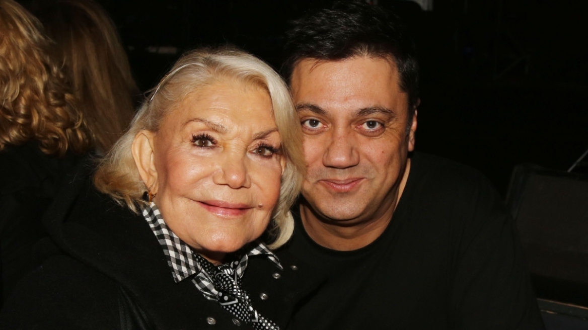 Μαρινέλλα: Έφυγε η «μάνα» μου, γράφει ο Γιώργος Θεοφάνους για τον θάνατό της