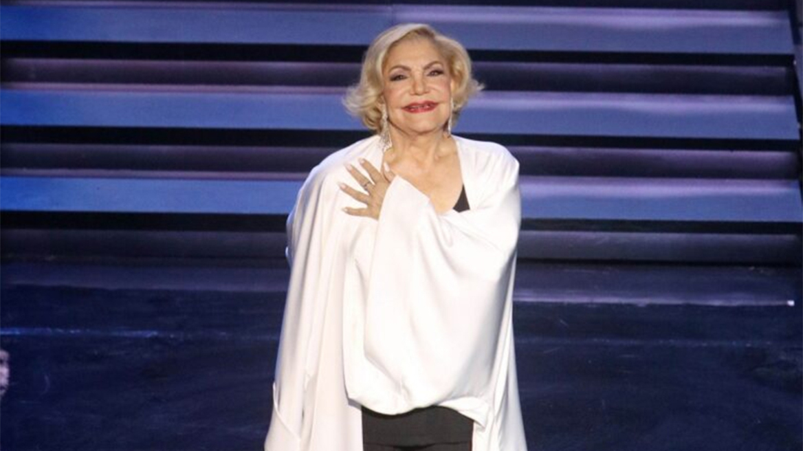 Μαρινέλλα: Η συγκινητική έκκληση των οικείων της, αντί κατάθεσης στεφάνων
