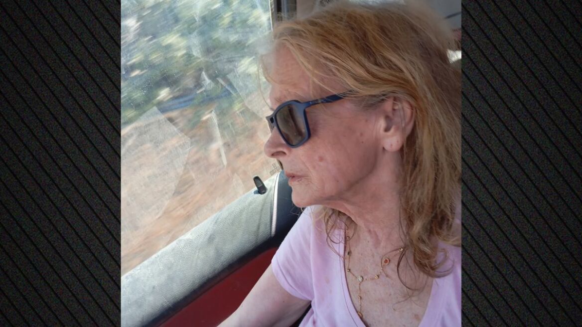 Η σπάνια φωτογραφία της Νόρας Βαλσάμη που ανέβασε ο γιος της