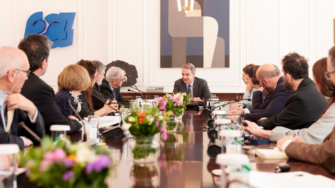 Μητσοτάκης: Ιδρύεται η πρώτη δημόσια Ανώτατη Σχολή Παραστατικών Τεχνών στην Ελλάδα, τέλος στις εκκρεμότητες δεκαετιών
