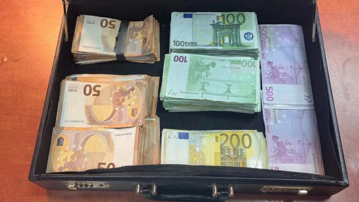 Υπάλληλος βενζινάδικου στη Χίο υπεξαίρεσε πάνω από 100.000 ευρώ, πώς δρούσε
