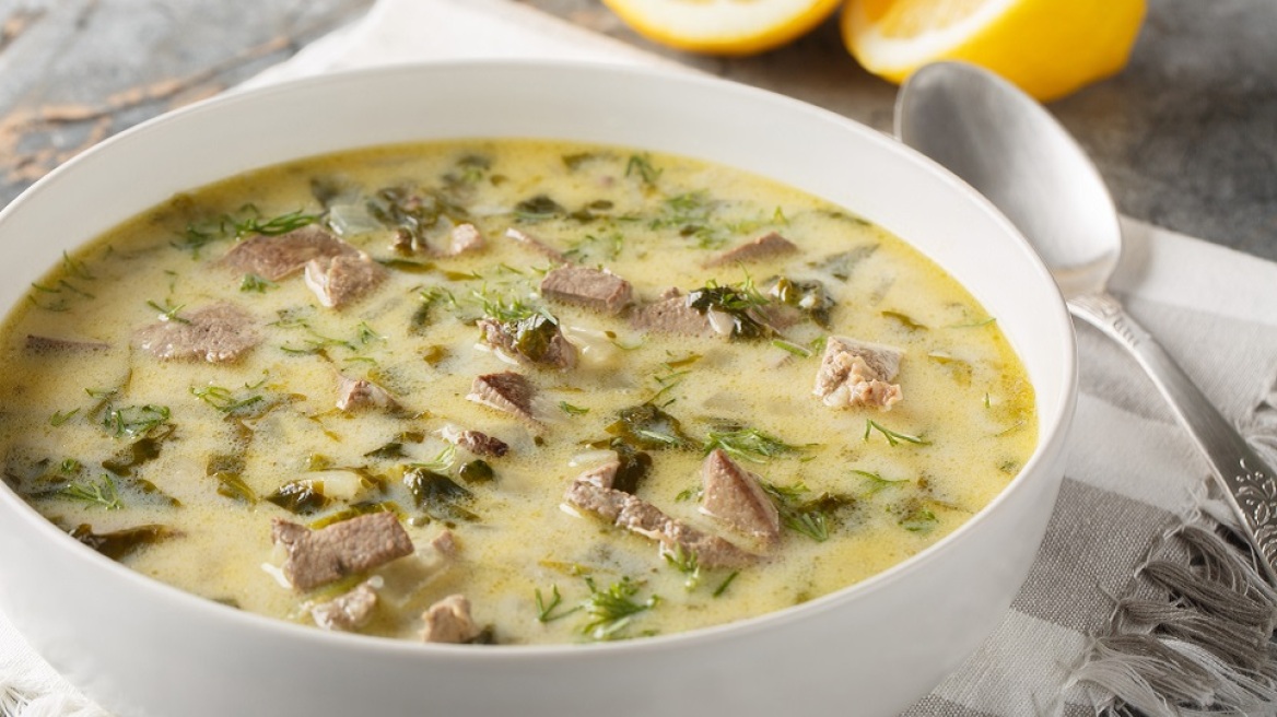 Πώς γίνεται η μαγειρίτσα βήμα-βήμα για να πετύχει σίγουρα