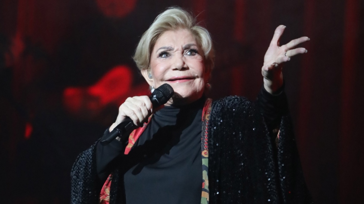 Δεν πρέπει στα παιδιά να δίνουμε την εντύπωση του «ξέρεις ποια είμαι εγώ», καμία δεν είμαι, έλεγε η Μαρινέλλα