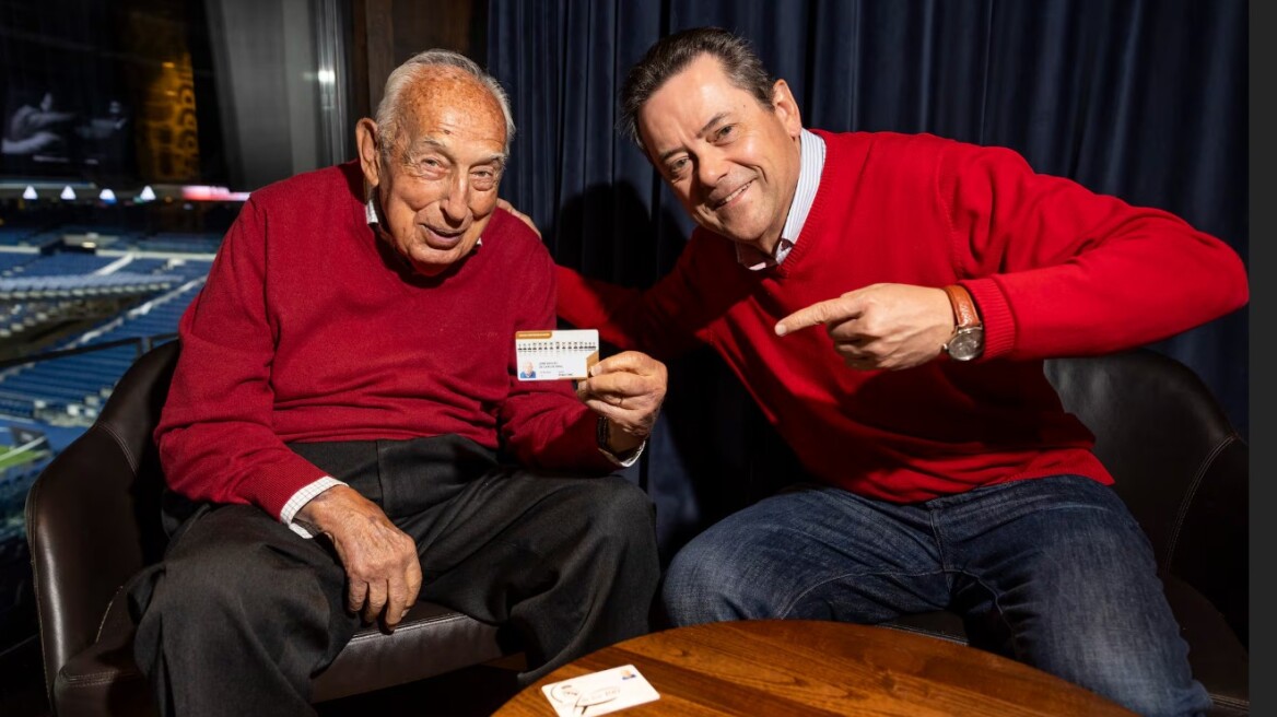 Πέπε Ντε Κάρλος: Ο άνθρωπος που από το 1940 δεν έχει χάσει αγώνα της Ρεάλ Μαδρίτης και την έχει δει να κατακτά 15 κύπελλα πρωταθλητριών