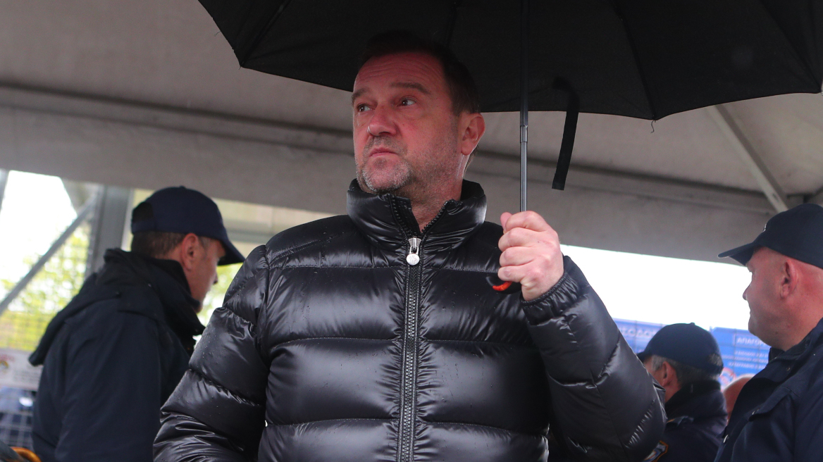 Πλακιάς: Συγκινητική ημέρα, ακούσαμε τα ονόματα των παιδιών μας - Έγιναν διορθωτικές κινήσεις αλλά η αίθουσα δεν είναι όπως πρέπει να είναι