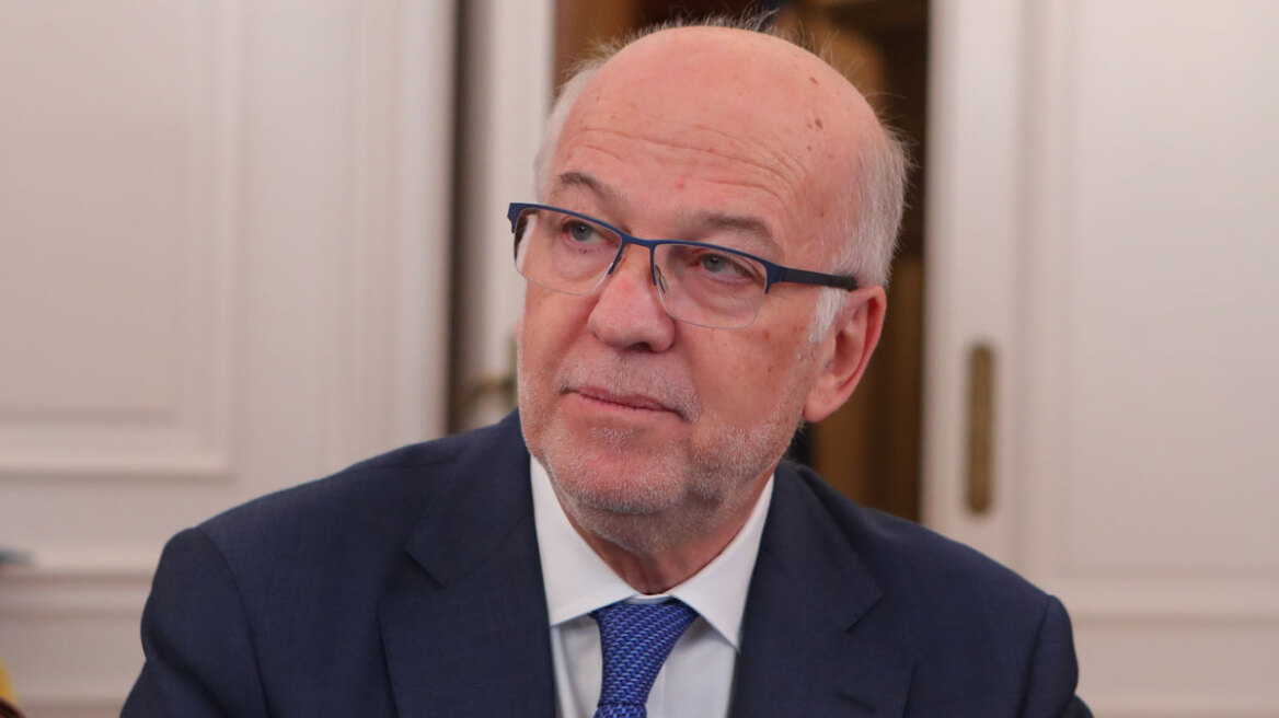 Φλωρίδης: Δικογραφία για κακούργημα της Κωνσταντοπούλου για τα βίντεο από τη δίκη για τα Τέμπη, επιστράτευσε τον πατέρα της για να μην ξεκινήσει η διαδικασία