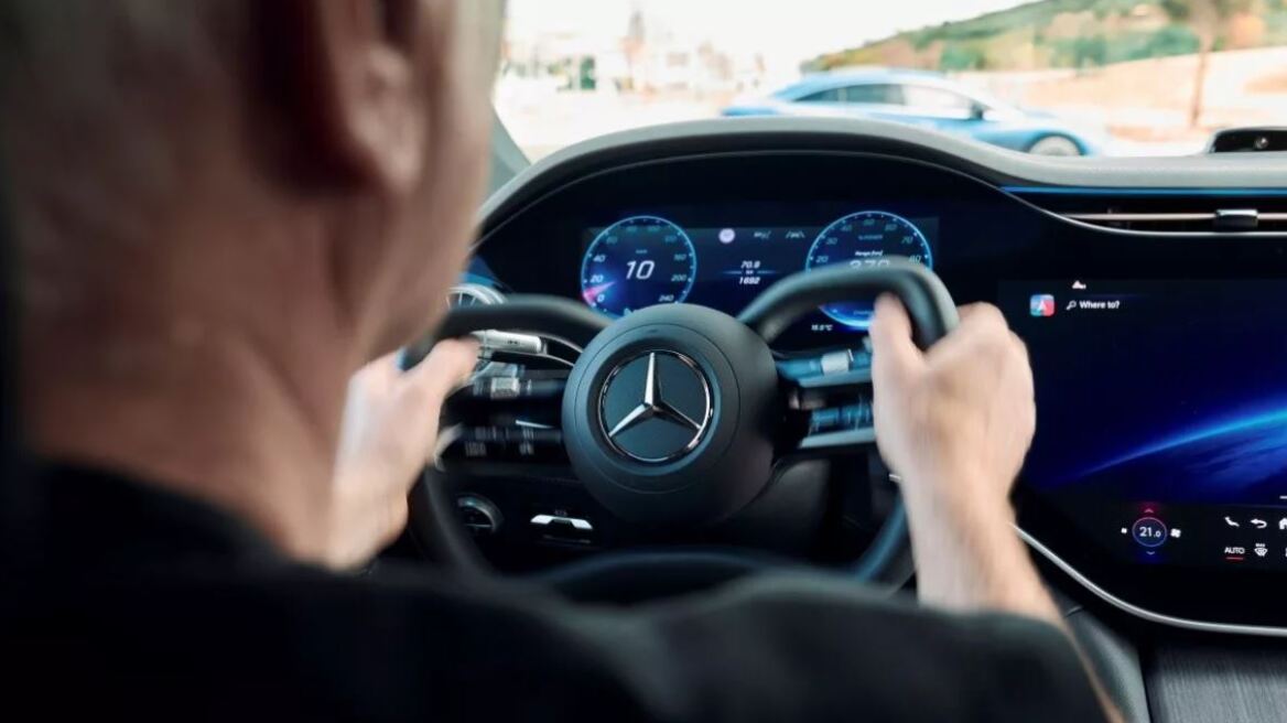 Ιδού το επαναστατικό τιμόνι που αλλάζει τα αυτοκίνητα
