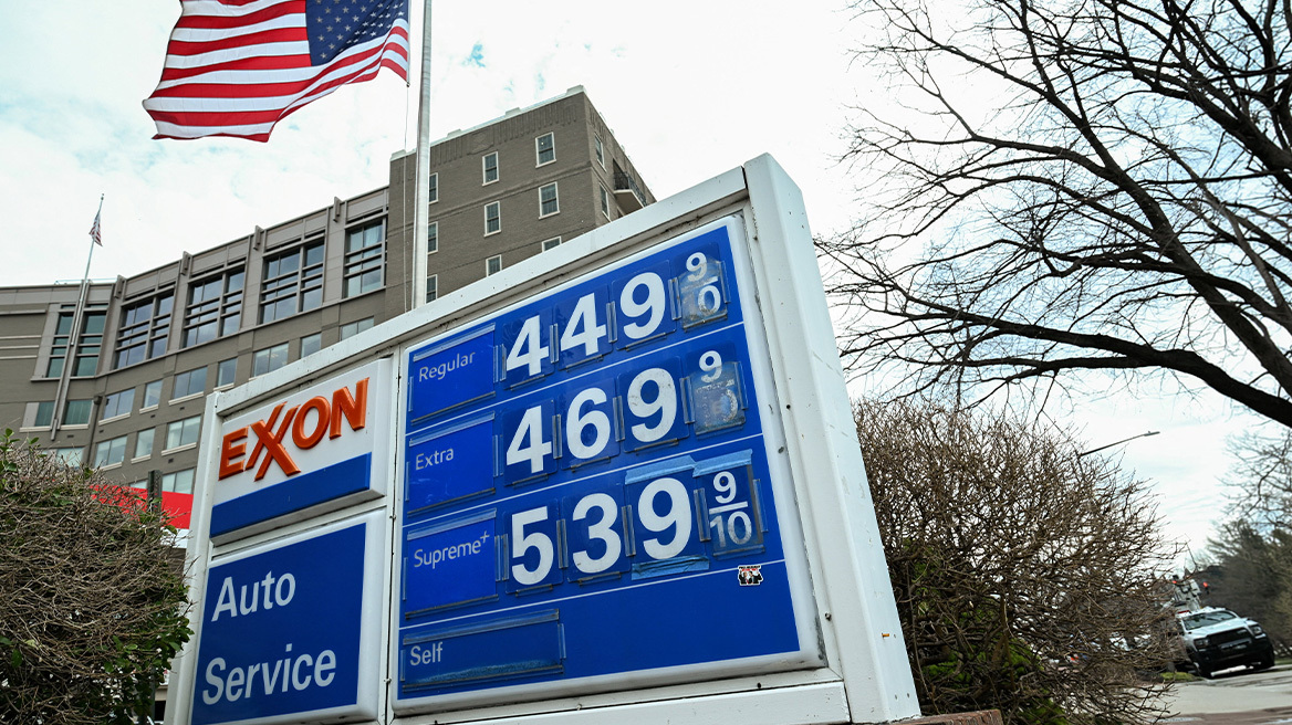 H «Επική οργή» αρχίζει να κατακλύζει και τους... Αμερικανούς: Δυσφορία στις ΗΠΑ για την ακρίβεια λόγω πολέμου