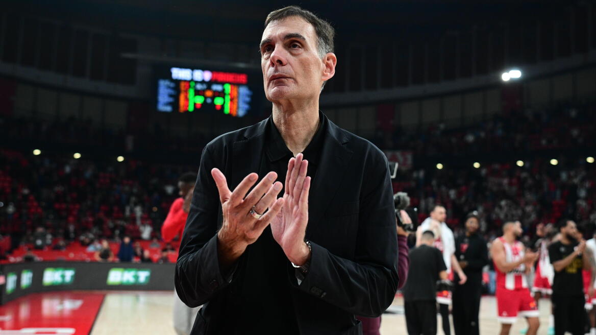 Μπαρτζώκας για τη νίκη επί της Ρεάλ: «Βεζένκοβ και Ντόρσεϊ όταν νιώθουν καλά μπορούν να σκοράρουν από παντού»