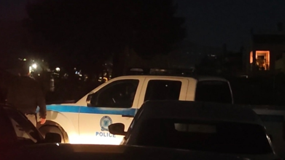 Παραμένει το μυστήριο με τον 49χρονο νεκρό στην Παλλήνη: Το σημείωμα που βρέθηκε και οι κακώσεις που προκαλούν ερωτήματα