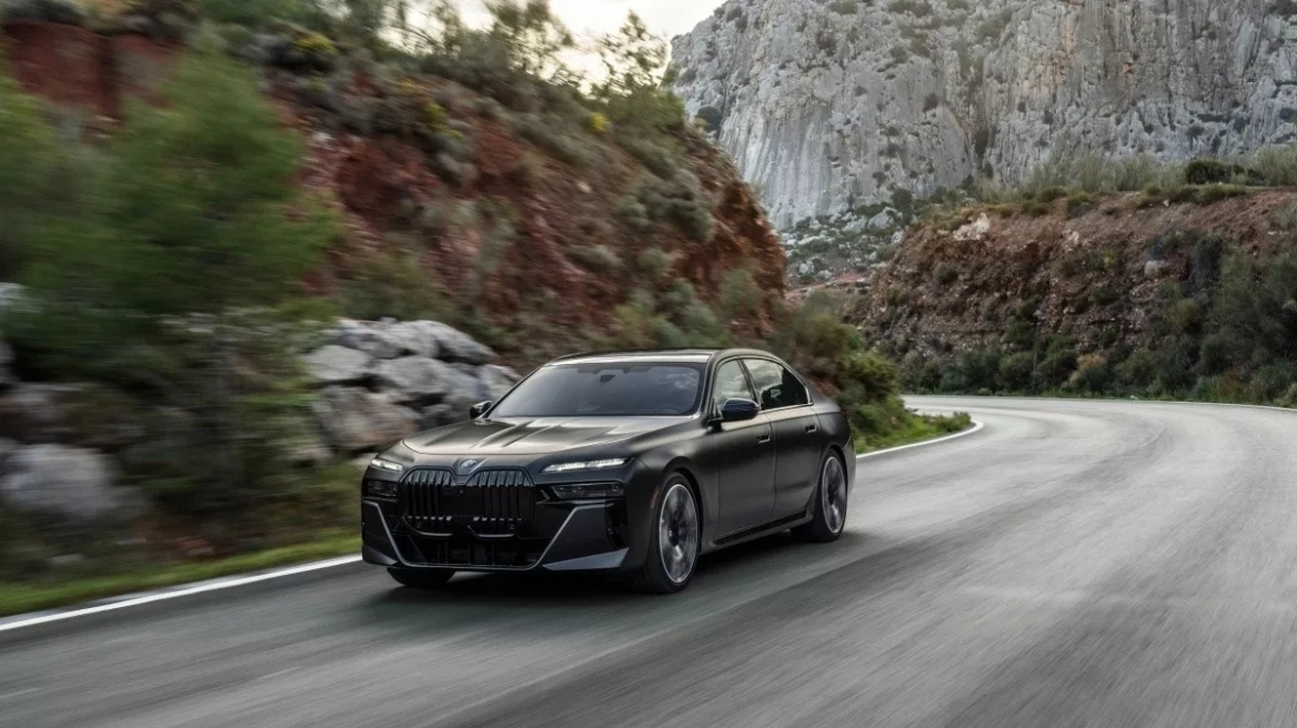 Νέα BMW i7 με μπαταρίες της Rimac