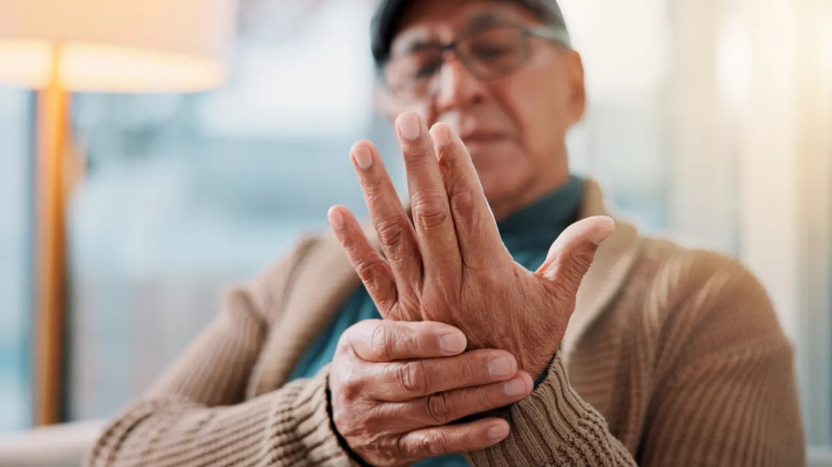 Πάνω από 10 εκατ. άνθρωποι ζουν με Νόσο Πάρκινσον
