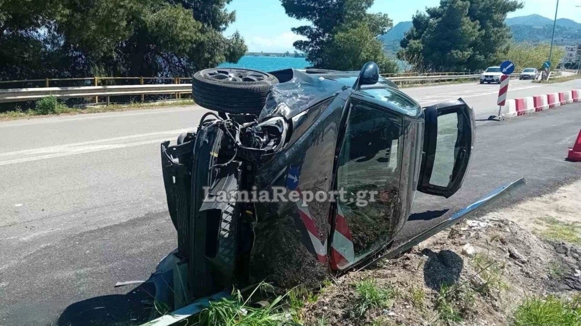 Φθιώτιδα: Σοβαρό τροχαίο στον παραλιακό δρόμο του Αγίου Κωνσταντίνου, αναποδογύρισε ΙΧ