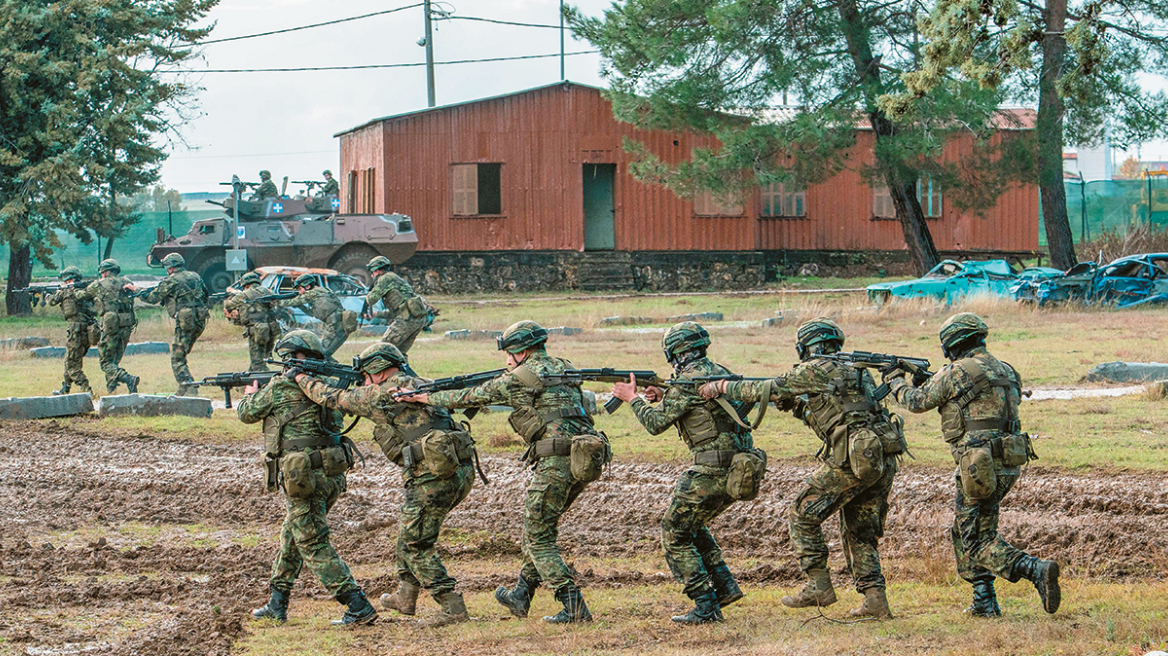 Νέος νόμος για τη θητεία στον Στρατό: Αντί για λούφα… στην παραμεθόριο