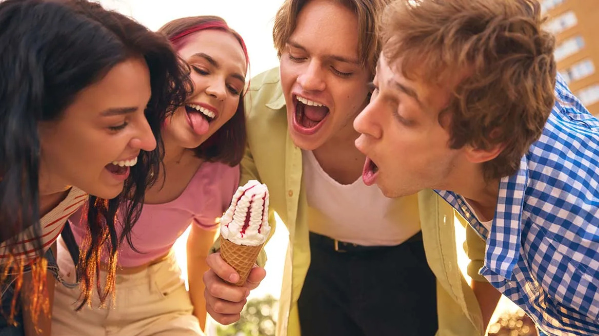 Αυτή η γενιά δεν ζει χωρίς γλυκό! Πόση ζάχαρη καταναλώνει η GenZ
