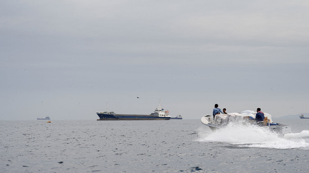 «Επικίνδυνο τζογάρισμα» για τις ΗΠΑ ο ναυτικός αποκλεισμός στο Ιράν, πώς μπορεί να γυρίσει μπούμερανγκ στον Τραμπ
