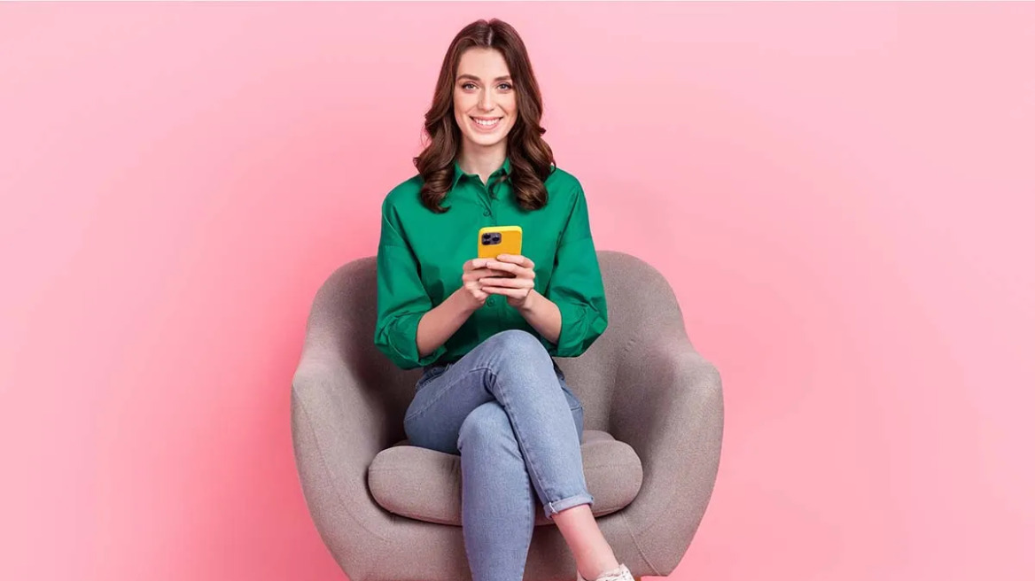 Πόσο πειράζει το σταυροπόδι; 3 ειδικοί απαντούν