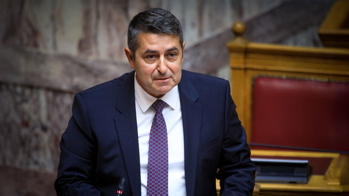 Υπεβλήθη σε εμβολισμό ανευρύσματος ο Γιώργος Μυλωνάκης: Πήγε καλά, σοβαρή αλλά ελεγχόμενη η κατάστασή του