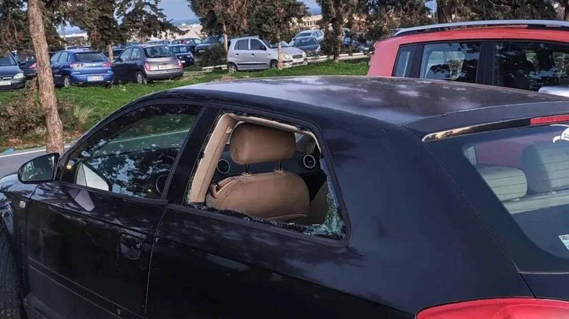 Νέο χτύπημα σε χώρο στάθμευσης κοντά στο αεροδρόμιο Ηρακλείου, άγνωστοι έσπασαν τουλάχιστον επτά αυτοκίνητα
