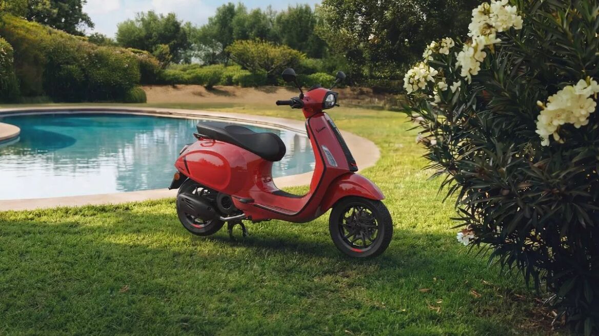 Πόσο κοστίζουν οι νέες Vespa Primavera και Sprint S στην Ελλάδα;