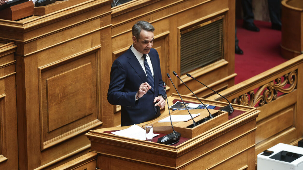 Μητσοτάκης για Μυλωνάκη: «Σπιλώνονται πολιτικοί αντίπαλοι και οι οικογένειές τους και έχει φτάσει αυτός ο άνθρωπος σήμερα να παλεύει για τη ζωή του»