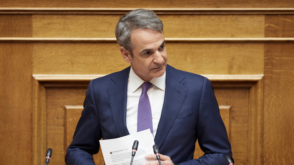 Μητσοτάκης σε Ανδρουλάκη: Ονειρεύεσαι αυτοδυναμία ΝΔ για να βγεις από τη δύσκολη θέση - Στον ΣΥΡΙΖΑ περιμένετε αυτόν που σας διέλυσε για να επανέλθει