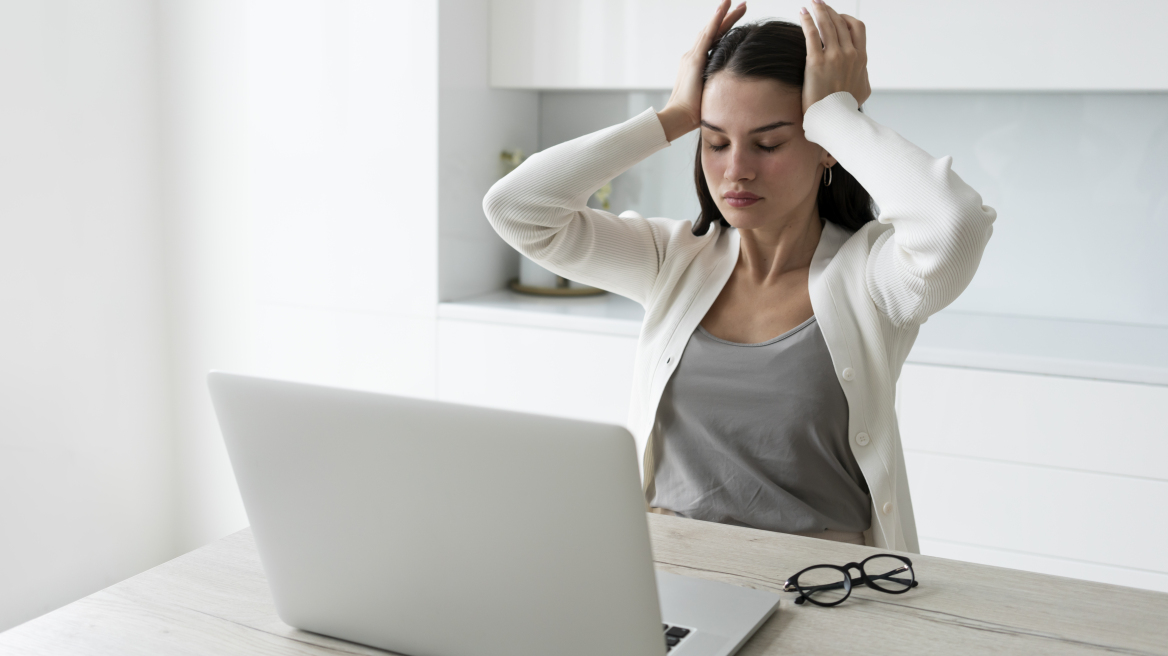 Πώς να παραμείνετε ψύχραιμοι όταν όλοι γύρω σας αγχώνονται
