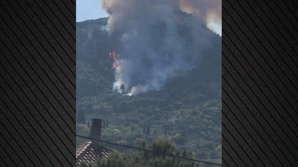 Φωτιά στην Άμπελο Αχαΐας: 112 για εκκένωση της περιοχής Άνω Ποροβίτσα - «Απομακρυνθείτε προς Ακράτα»