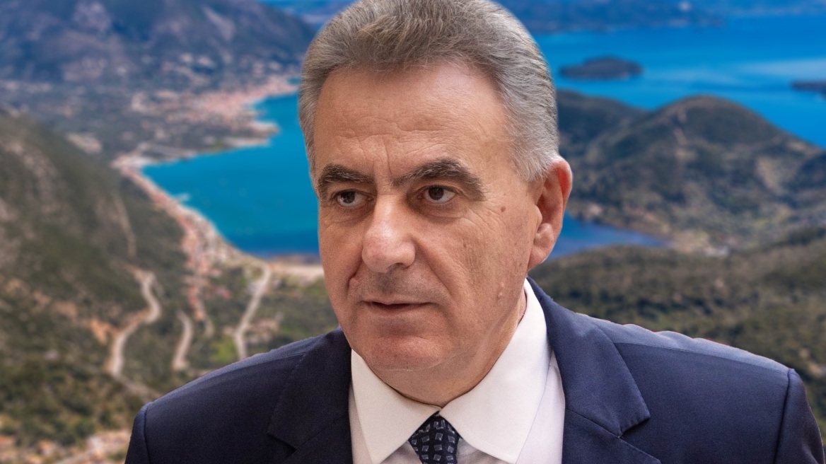 O Αθανάσιος Καββαδάς στη θέση του Μακάριου Λαζαρίδη ως υφυπουργός Αγροτικής Ανάπτυξης 