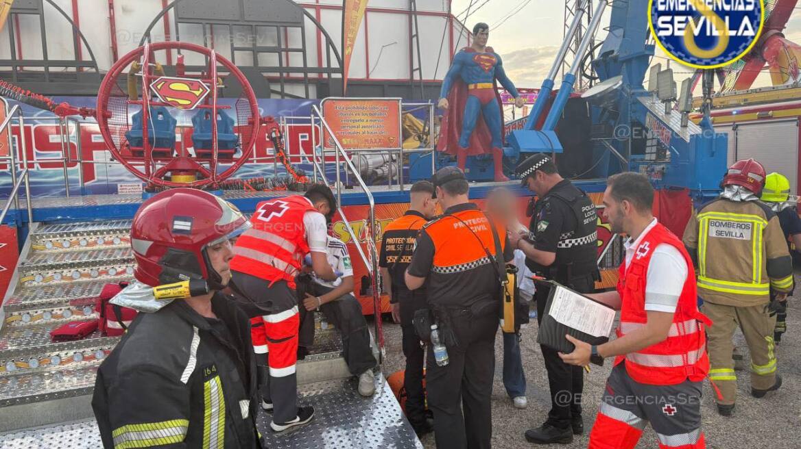 Τρομακτικό ατύχημα σε λούνα παρκ στη Σεβίλλη, κόπηκε καλώδιο παιχνιδιού στον αέρα, δείτε βίντεο