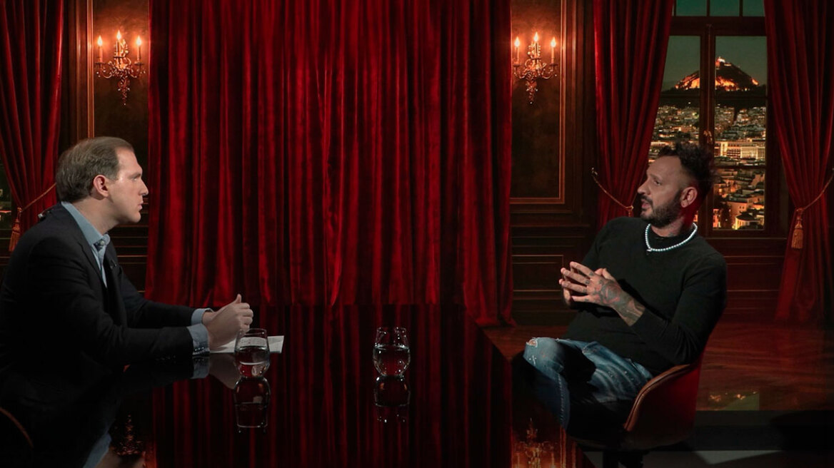 O Paris Nagual στο protothema: Από τη ΜΕΘ, στα viral μαθήματα χορού - «Ταπεινώνομαι για να απελευθερωθούν οι άλλοι»
