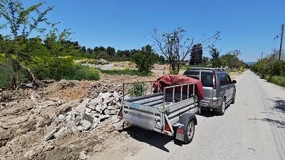 Σύλληψη 60χρονου στην Καλαμαριά που έριχνε μπάζα σε δημόσιο χώρο