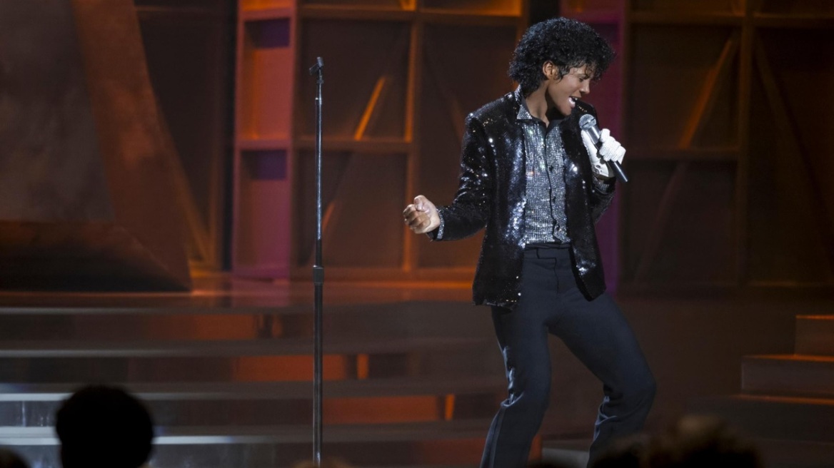 Αν και οι κριτικοί την «έθαψαν», η ταινία για τον Μάικλ Τζάκσον έσπασε κάθε ρεκόρ στο box office
